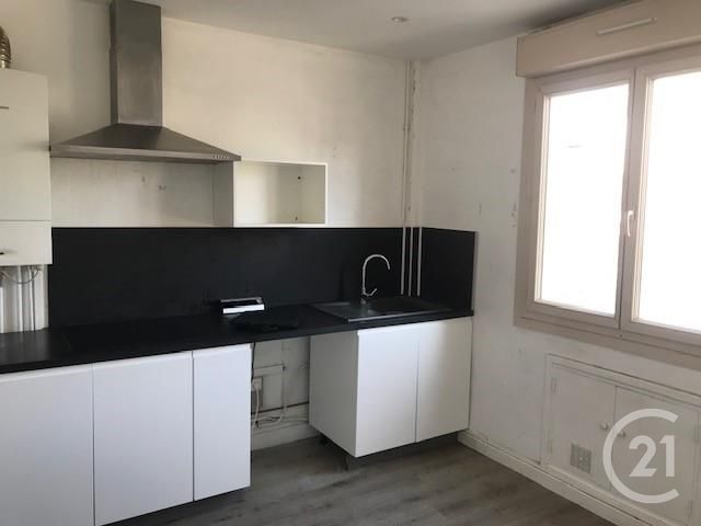 Appartement T2 à louer - 2 pièces - 47.64 m2 - ST NAZAIRE - 44 - PAYS-DE-LOIRE - Century 21 By Ouest